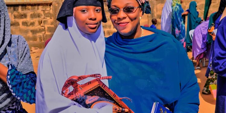 Ina hamdalar samun ‘ya’ya masu ilimi – Sadiya Garba Yakasai