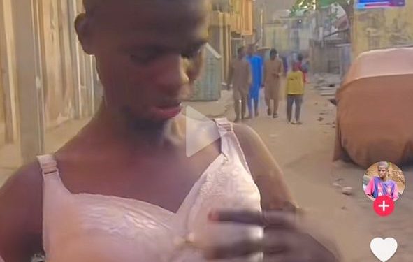 Kotu a Kano ta tsare Tsulange, matashin da ke tare titi yana wanka da yin shigar banza