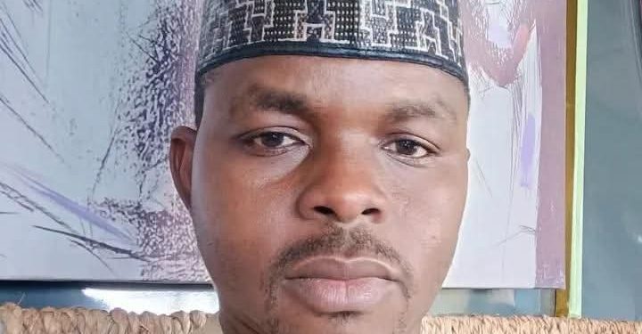 Marubucin finafinai, Ibrahim Birniwa ya fice daga tafiyar Rarara, ya ce “Rarara ya fi APC baƙin jini”